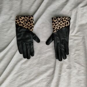 INC International Concepts Black and Animal Print Gloves